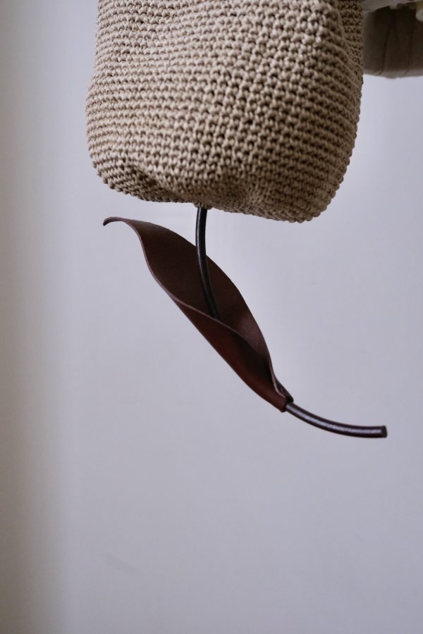 画像4: uca crocheted tulip Bag medium beige (4)