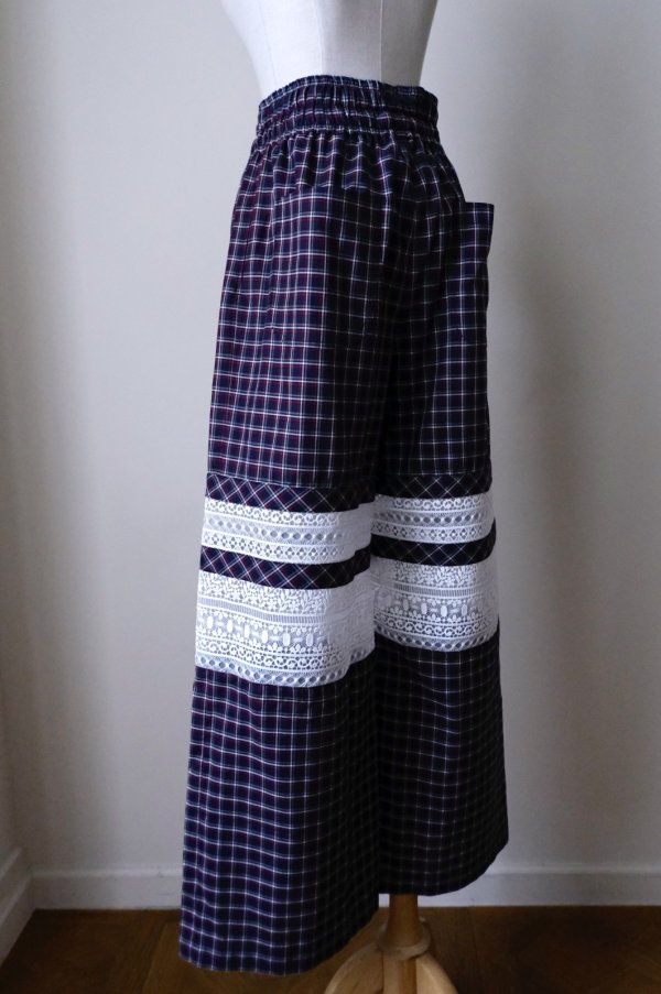 画像3: AOIWANAKA  Framed Lace Pants red (3)