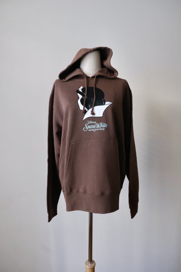 画像2: NON TOKYO 【Disney collection】PRINT PULLOVER PARKA brown (2)