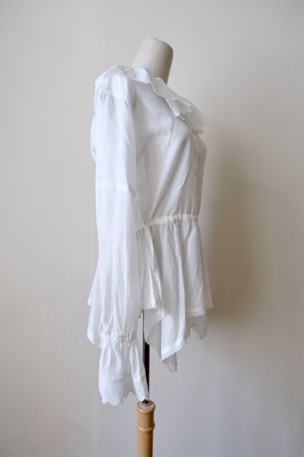 画像2: SIIILON DOMESTIC FRILL BLOUSE white (2)