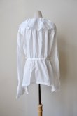 画像3: SIIILON DOMESTIC FRILL BLOUSE white (3)