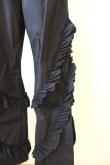 画像5: naokitomizuka WILD THINGS frilled pants　black (5)