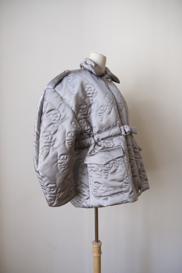 画像2: DECO FLOWER QUILT JACKET GRAY  (2)