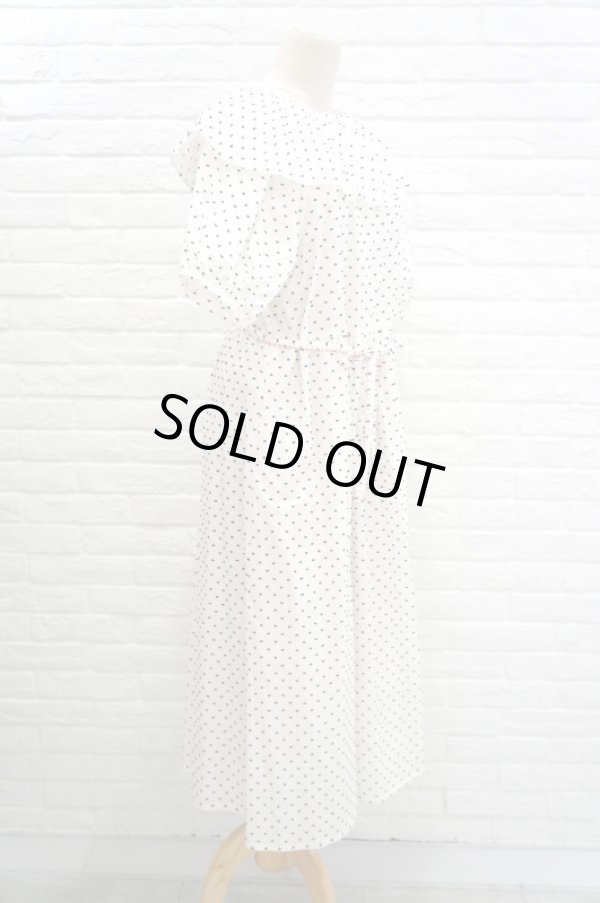 画像2: cikolata (チコラータ) オーガニックコットンローンワンピース white (2)