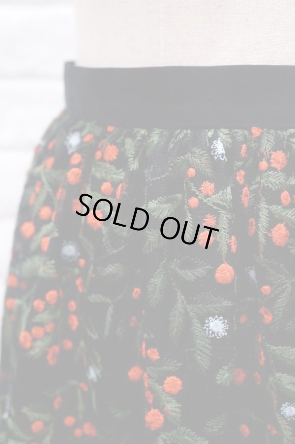 画像4: LOKITHO (ロキト) EMBROIDERY SKIRT red (4)