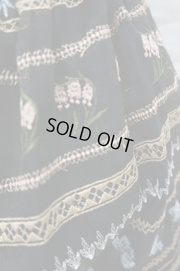 画像4: LOKITHO BORDER FLOWER  SKIRT beige (4)