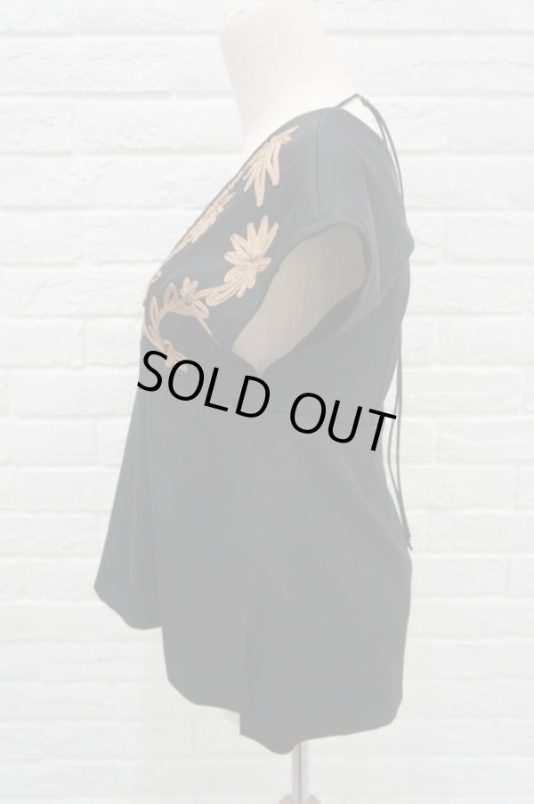 画像2: LOKITHO CORD EMBROIDERY TOP black × gold (2)