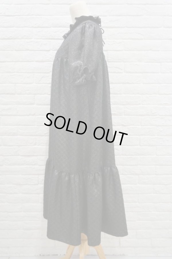 画像2: DECO depuis 1985 (デコ ドゥピュイイチキューハチゴー) SILVER FOIL JAQUARD DRESS black (2)