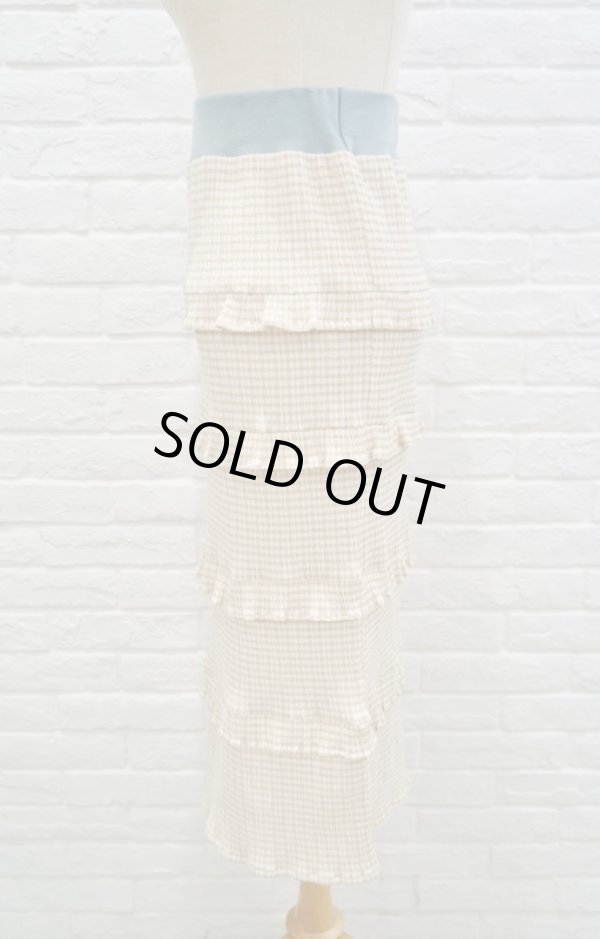 画像2: youmolaugh（ユーモラフ） frill frill frill skirt beige ♬ギャラハモ別注♬ (2)