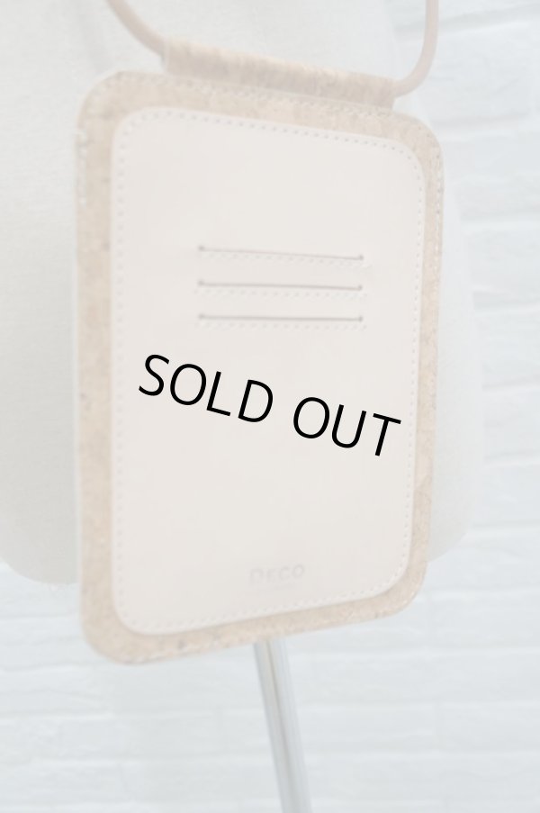 画像4: DECO depuis 1985 (デコ ドゥピュイイチキューハチゴー) 3WOOD PASS CASE beige (4)