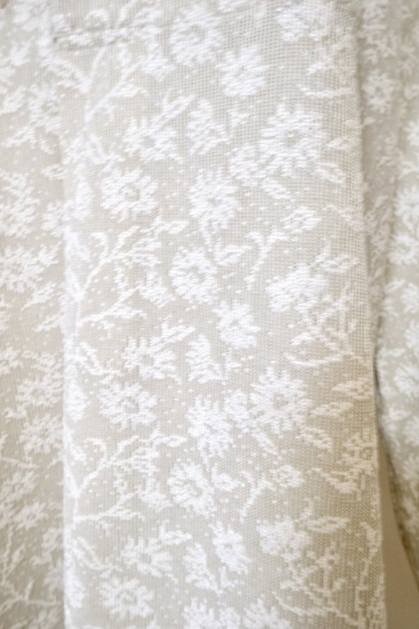 画像5: MERELY MADE( メアリーメイド)FLOWER JACQUARD LACE LONG SHIRTS / Pearl Ivory (5)