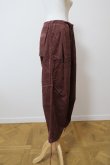 画像2: MERELY MADE（ メアリーメイド）CORDUROY RELAX WIDE PANTS  SPICE BROWN (2)