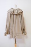 画像3: SOWA(ソーワ）Ruffle blouse khaki (3)