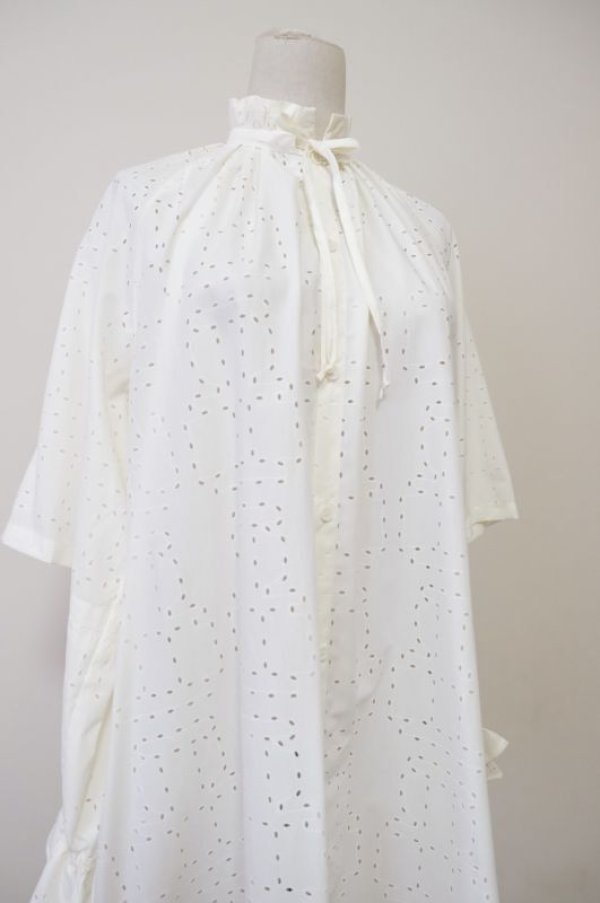 画像4: HENRIK VIBSKOV VOID FILLER BLOUSE ecru (4)