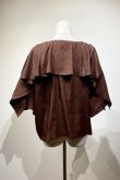 画像4: youmolaugh (ユーモラフ）シャンブレーラッフルプルオーバー　brown (4)