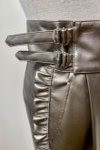 画像4: DECO depuis 1985  SIDE FRILL FAKE LEATHER PANTSsilver (4)