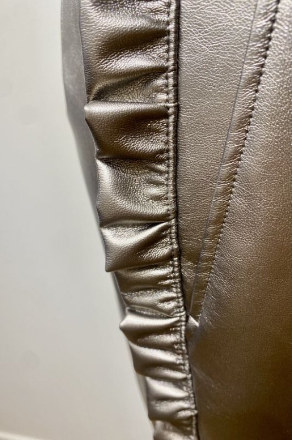 画像5: DECO depuis 1985  SIDE FRILL FAKE LEATHER PANTS silver (5)