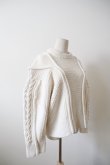 画像2: uca  aran hand-knit slit gusset crew PO white (2)