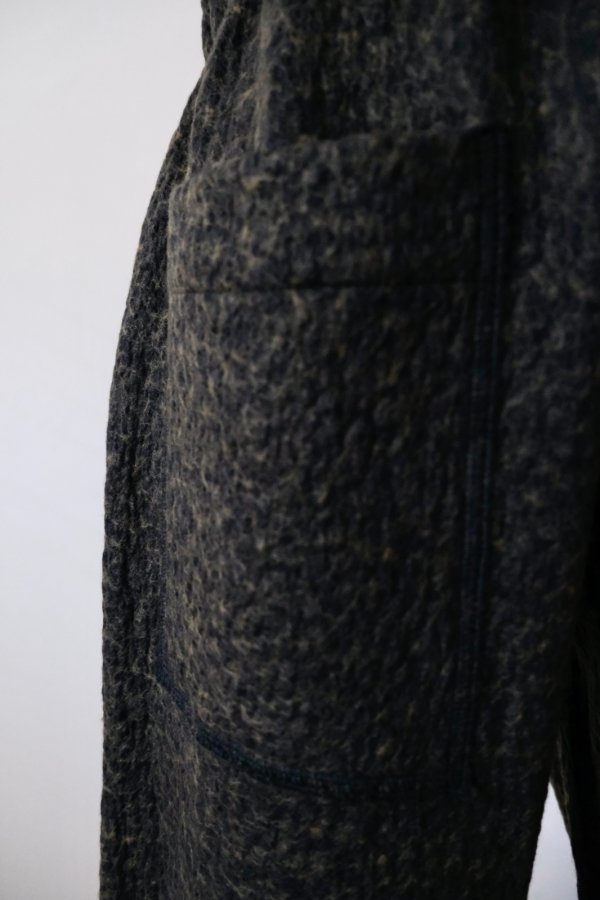 画像4: kéngo (ケンゴ) cotton wool bokomoko flare pants shadow moss black  (4)