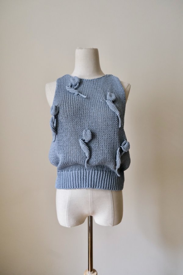 画像1: uca  hand-knit tulip sleeveless top sax blue (1)