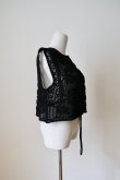 画像3: uca  open-knit grid × hand popcorn stitch vest black (3)