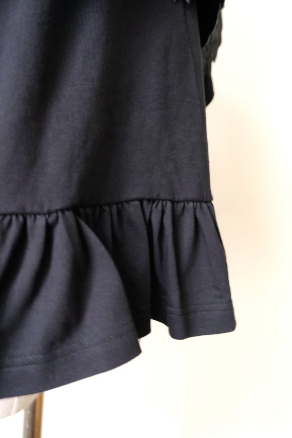 画像7: YuumiAria（ユウミアリア）EMB. Frill Tshirts black (7)