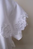 画像6: YuumiAria（ユウミアリア）EMB. Frill Tshirts white (6)