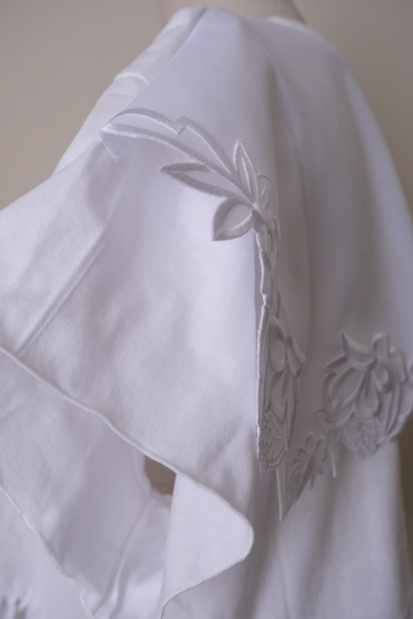 画像7: YuumiAria（ユウミアリア）EMB. Frill Tshirts white (7)