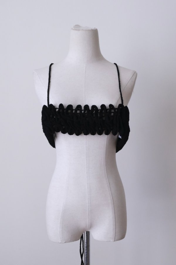 画像1: uca hand-knit open-knit grid ruffle camisole (1)