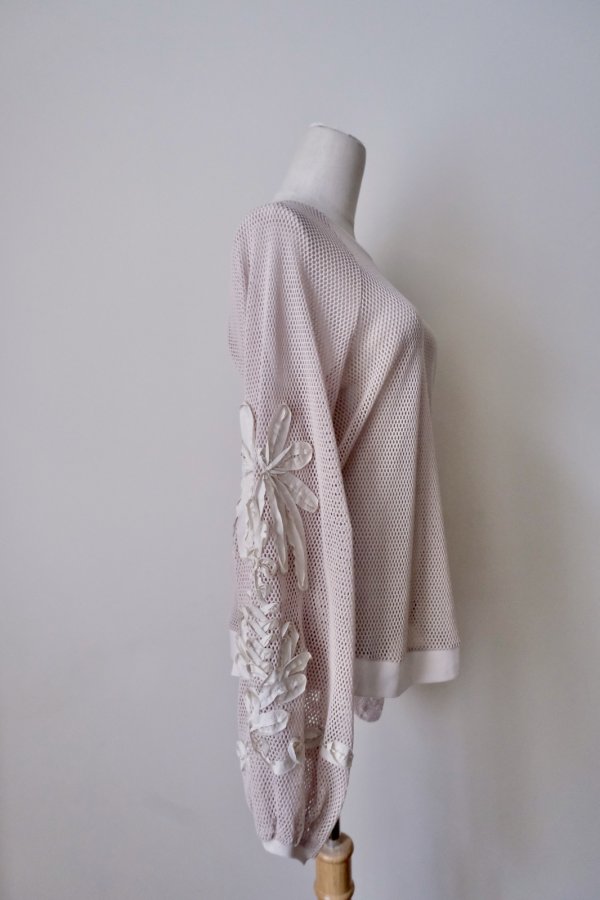 画像2: LOKITHO (ロキト) CORD EMBROIDERY MESH TOP beige (2)