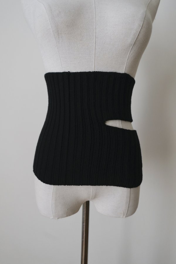 画像4: uca wholegarment knit slit bustier (4)