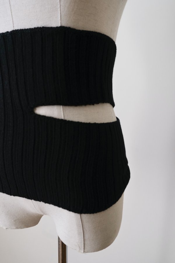 画像6: uca wholegarment knit slit bustier (6)