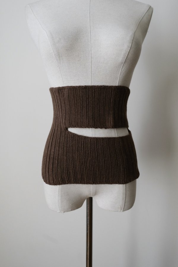 画像2: uca wholegarment knit slit bustier (2)