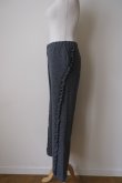 画像2: naokitomizuka bonded knit frill pants grey (2)