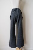 画像3: naokitomizuka bonded knit frill pants grey (3)
