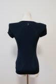 画像2: YUUNA ICHIKAWA  Shoulder pad mini sleeve tops (2)