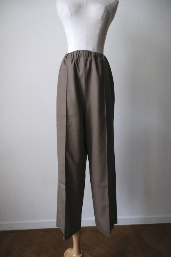 画像1: MERELY MADE MERELY WOOLEN PINTUCK SLACKS / MOCHA BROWN　 (1)