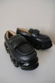 画像1: MIKIOSAKABE JEWELRY PUFF LOAFER black (1)
