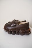 画像3: MIKIOSAKABE JEWELRY PUFF LOAFER brown (3)
