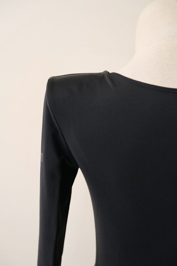 画像4: YUUNA ICHIKAWA  Shoulder pad long sleeve tops  (4)