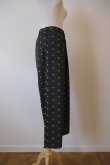 画像2: naokitomizuka (ナオキトミヅカ) Flower embroidery slacks (2)