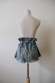 画像2: MIKIOSAKABE Mini Cut Off Denim Skirt (2)