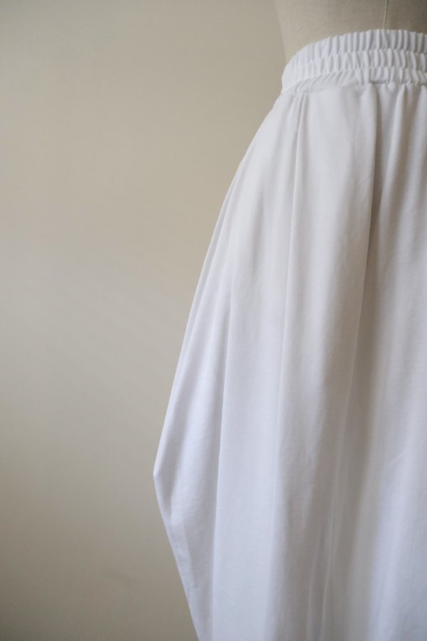 画像4: YUUNA ICHIKAWA  Sweat knees tuck pants  white (4)