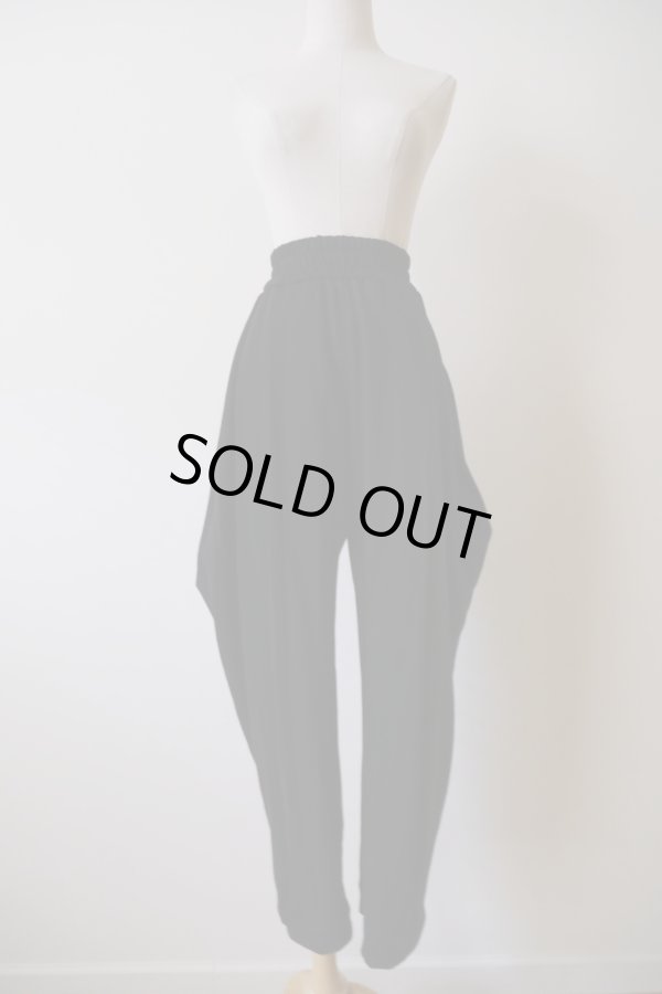 画像1: YUUNA ICHIKAWA  Sweat knees tuck pants  black (1)