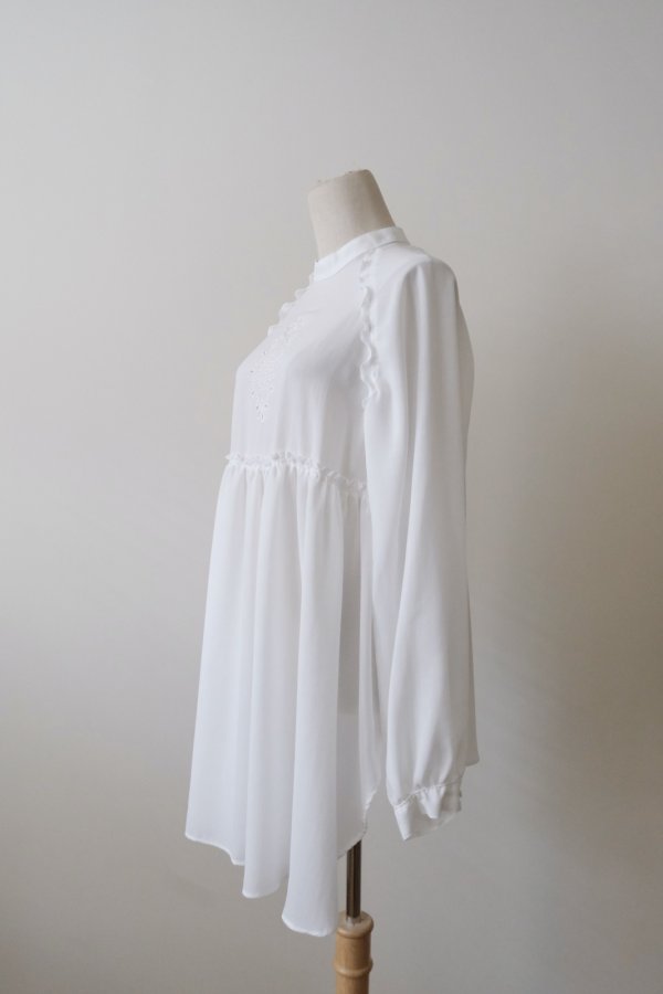 画像2: YuumiAria(ユウミアリア)EMBROIDARY SHIRT white (2)