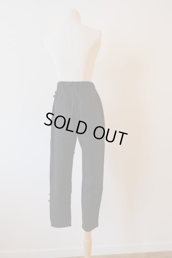 画像5: besidedrama Flower Lace Relax Pants black (5)