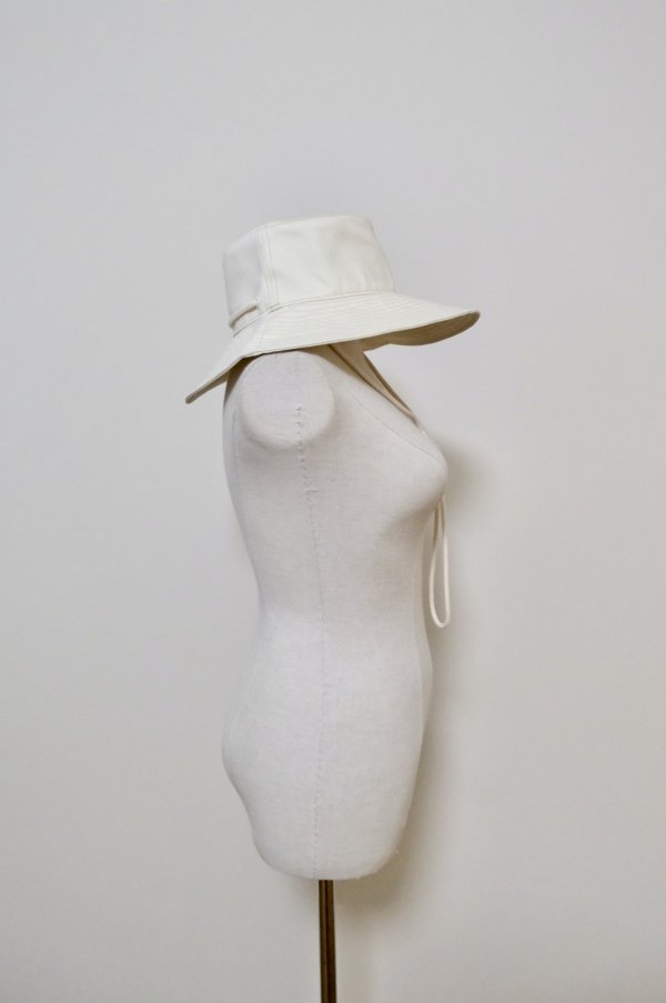 画像2: KLOKE The Aer Vital Bucket  ecru (2)