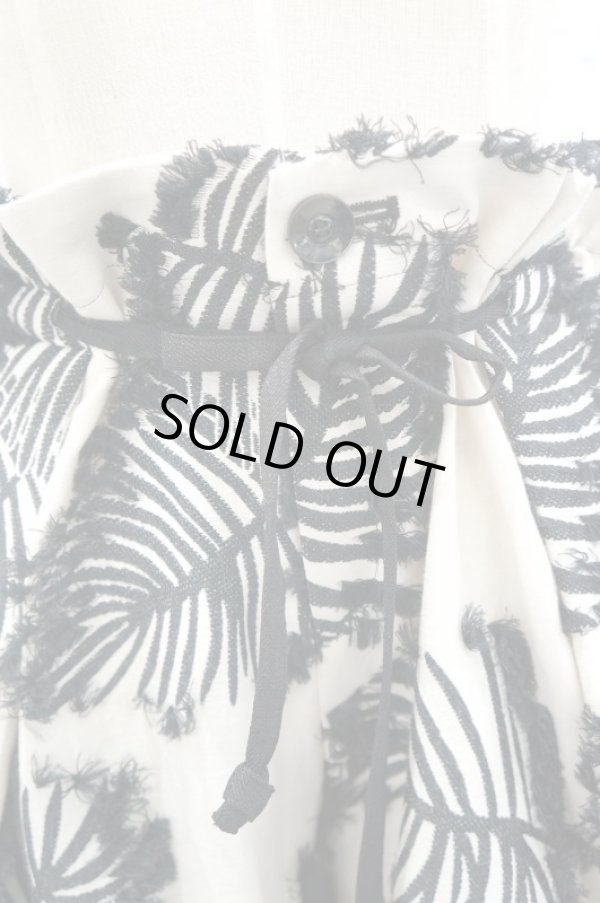 画像4: JUN OKAMOTO (ジュン オカモト) 本に挟まった栞みたいなパンツ white × black (4)