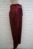 画像2: DECO depuis 1985 (デコ ドゥピュイイチキューハチゴー) flower pt velvet pants (2)