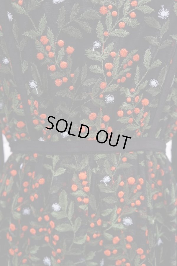 画像6: LOKITHO (ロキト) EMBROIDERY FLARED DRESS  red (6)